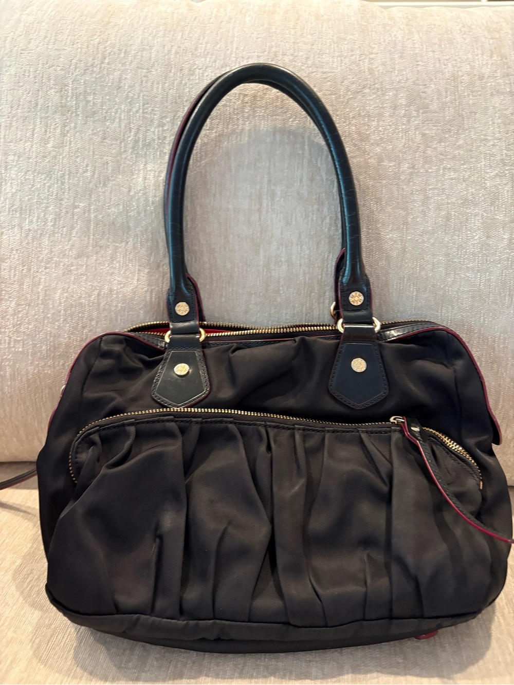 MZ Wallace Baby Jane Black with Burgundy Trim - Picture 2 of 5